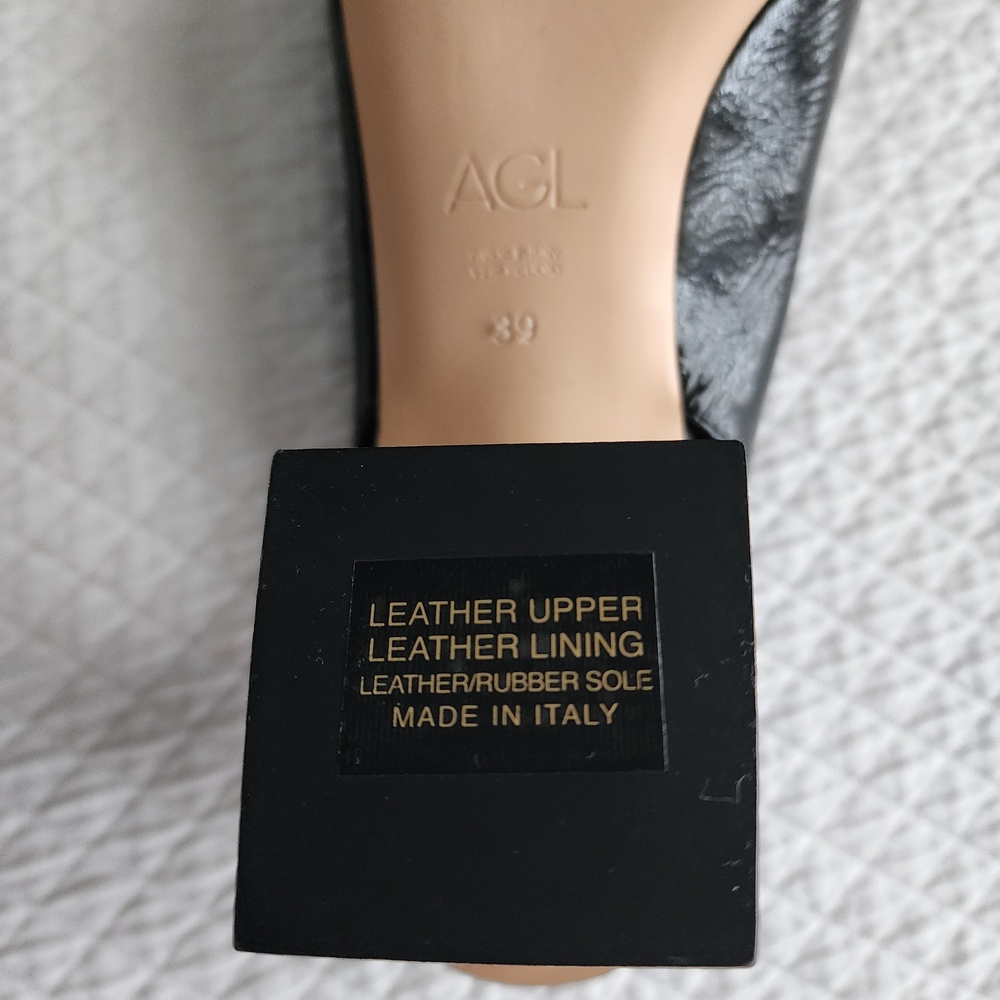 AGL New Black Patent Slingback Heels. Store Display. - Picture 8 of 8